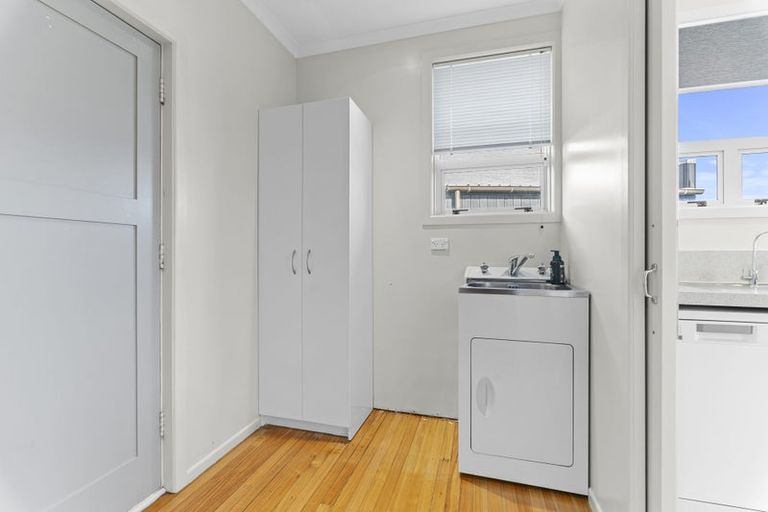 Photo of property in 15 Mclean Street, Strandon, New Plymouth, 4312