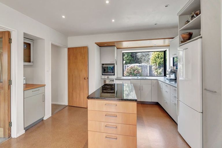 Photo of property in 9 Buscot Gate, Avonhead, Christchurch, 8042