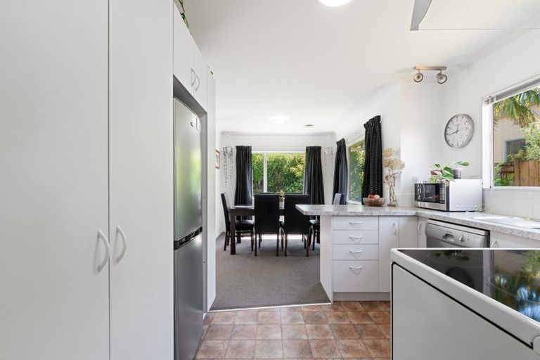Photo of property in 44 Pelorus Street, Welcome Bay, Tauranga, 3112