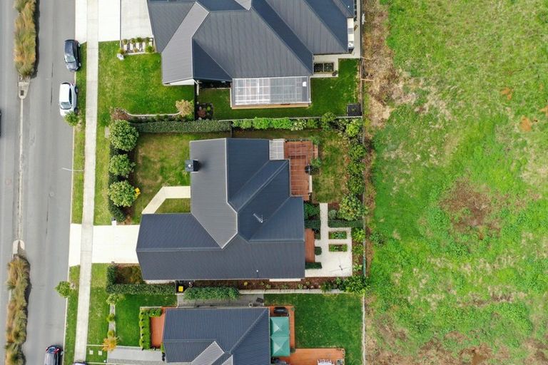 Photo of property in 52 Norfolk Drive, Cambridge, 3434