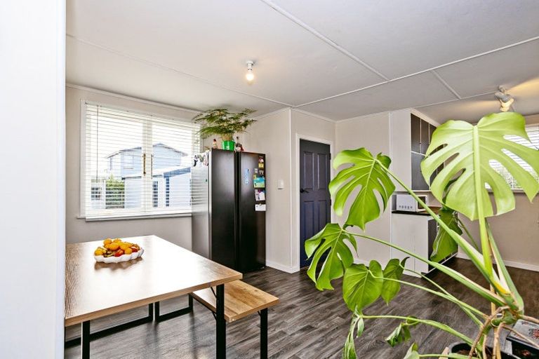 Photo of property in 70 Murphy Street, Strathern, Invercargill, 9812