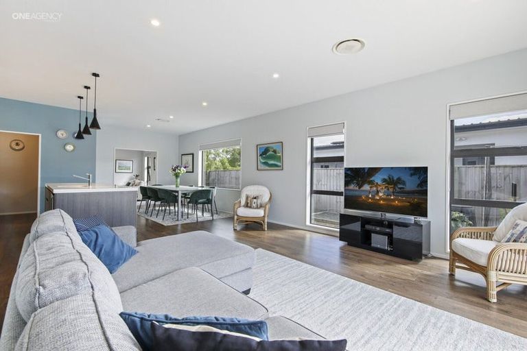 Photo of property in 52 Beachvale Drive, Kaiapoi, 7630