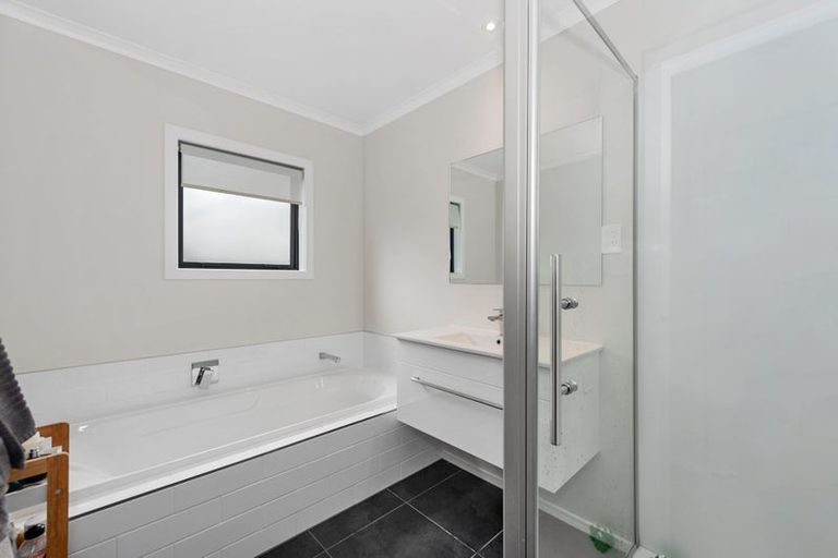 Photo of property in 14 Ridgedale Crescent, Flagstaff, Hamilton, 3210