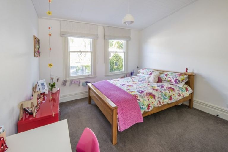 Photo of property in 4 Bath Street, Devonport, Auckland, 0624