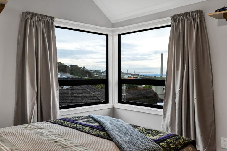 Photo of property in 52 Bayly Road, Blagdon, New Plymouth, 4310