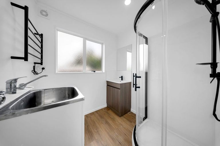 Photo of property in 71 Rosehill Drive, Rosehill, Papakura, 2113