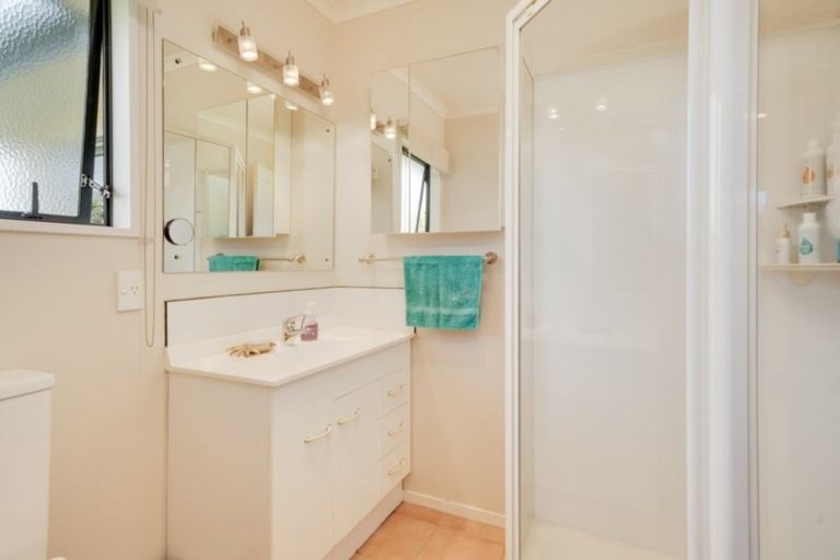 Photo of property in 33 Saint Andrews Drive, Bethlehem, Tauranga, 3110