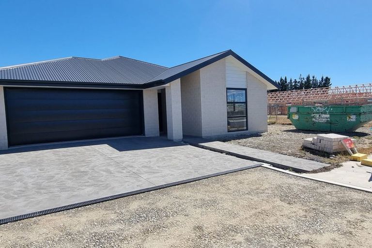 Photo of property in 93 Northmoor Boulevard, Rolleston, 7615