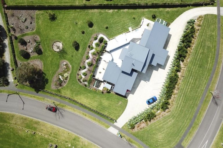 Photo of property in 15 Riverstone Drive, Welcome Bay, Tauranga, 3112