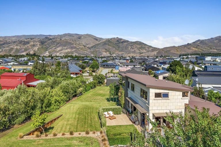 Photo of property in 5 Riesling Way, Cromwell, 9310