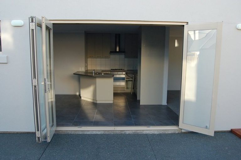 Photo of property in 490b Manchester Street, St Albans, Christchurch, 8014