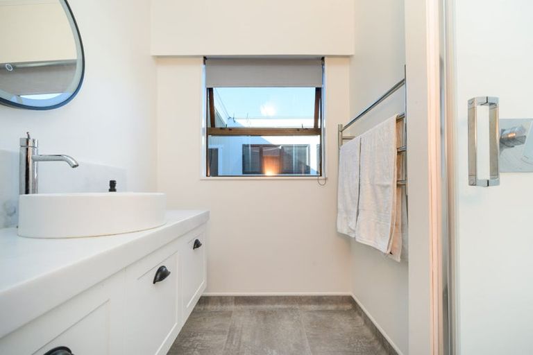 Photo of property in 12 Seabury Avenue, Foxton Beach, Foxton, 4815