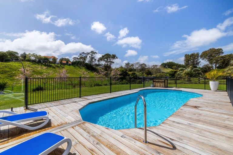 Photo of property in 22 Pickwick Road, Otamatea, Wanganui, 4571