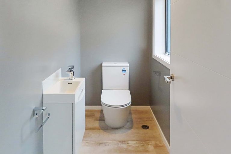 Photo of property in 2a Delaney Drive, Stokes Valley, Lower Hutt, 5019