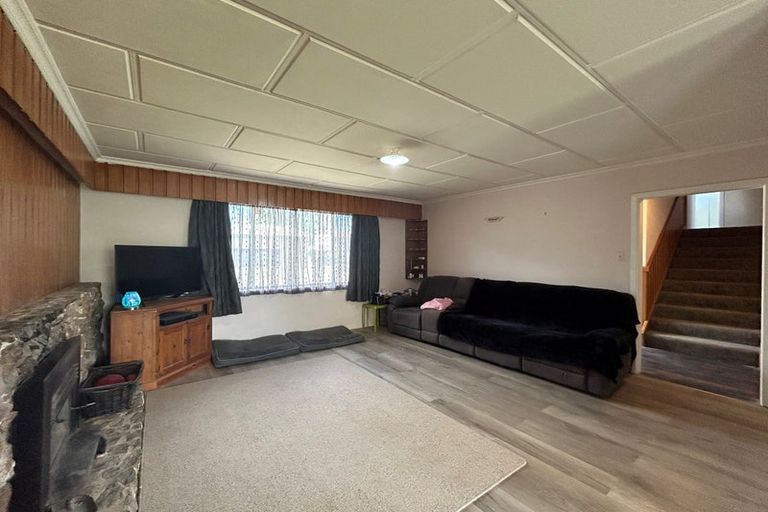 Photo of property in 139 Riverbend Road, Onekawa, Napier, 4110