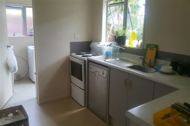 Photo of property in 5a Everingham Place, Sunnyhills, Auckland, 2010