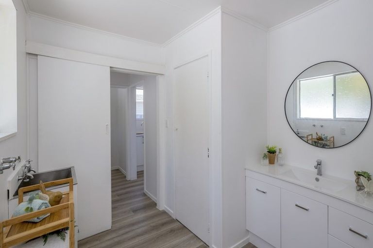 Photo of property in 64a Te Rauparaha Street, Otaki, 5512