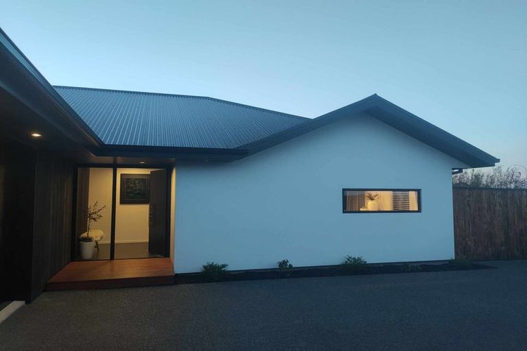 Photo of property in 177 Townsend Road, Rangiora, 7400
