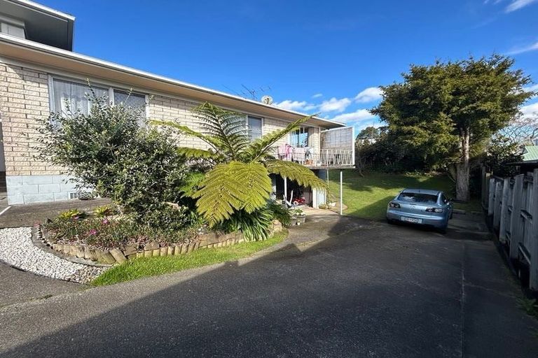 Photo of property in 2/26 Abercrombie Street, Howick, Auckland, 2014