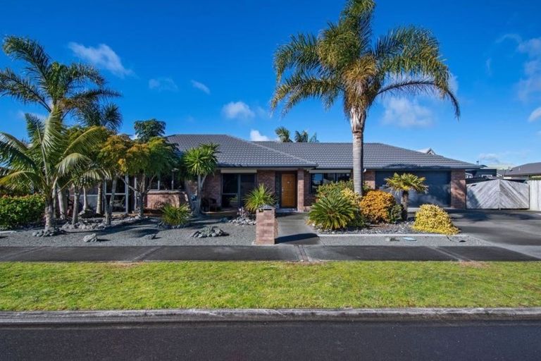 Photo of property in 35 Ata-mahina Way, Ruakaka, 0116