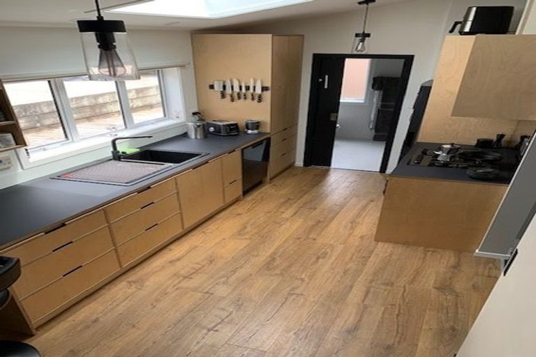 Photo of property in 11 Danube Street, Island Bay, Wellington, 6023