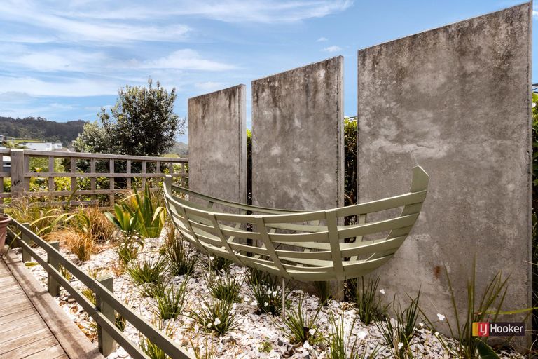 Photo of property in 31 Browns Drive, Waihi Beach, 3611