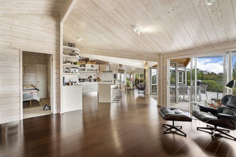 Photo of property in 133 Puke Road, Kumeu, 0891