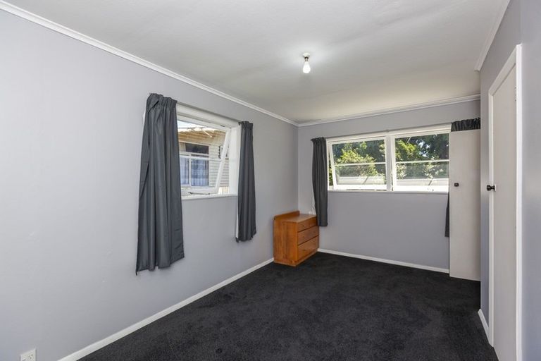 Photo of property in 44 Ruahine Street, Paraparaumu, 5032