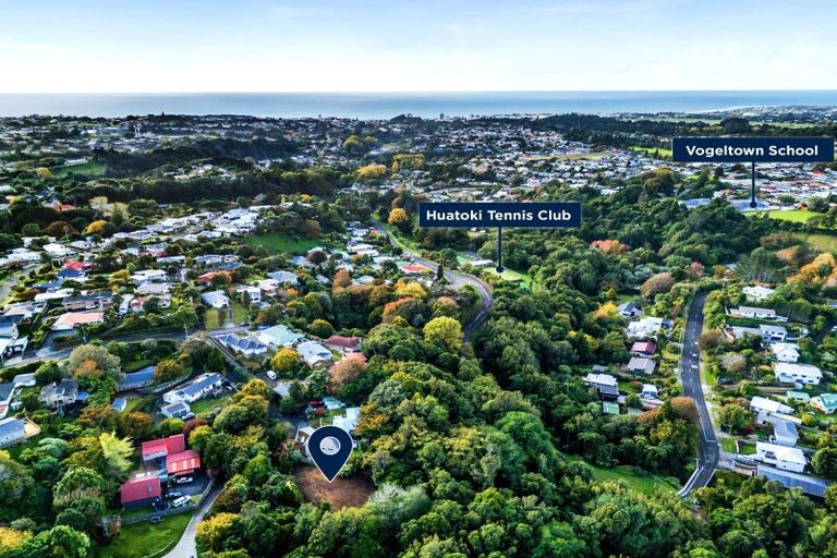 Photo of property in 21c Doralto Road, Frankleigh Park, New Plymouth, 4310