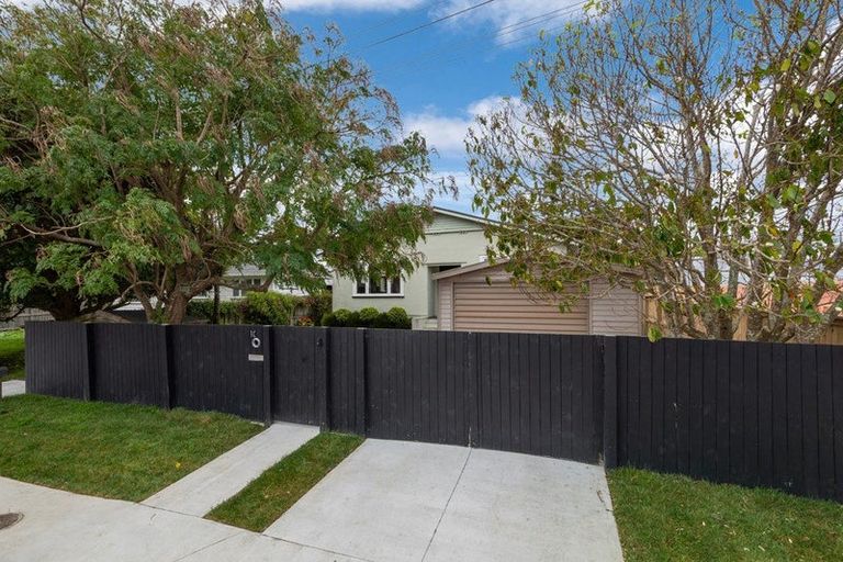 Photo of property in 1c Rutherford Street, Belmont, Auckland, 0622