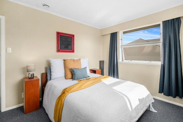 Photo of property in 17 Mckenzie Road, Owhata, Rotorua, 3010