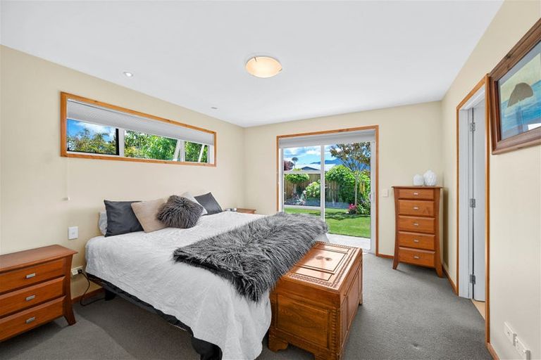 Photo of property in 12 Kitakita Grove, Motueka, 7120