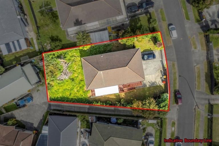 Photo of property in 8 Southview Place, Wattle Downs, Auckland, 2102