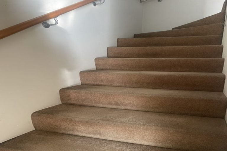 Photo of property in 36 Kirikiri Lane, East Tamaki, Auckland, 2013