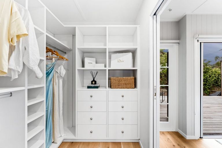 Photo of property in 74 Clinton Road, Tawharanui Peninsula, Matakana, 0986