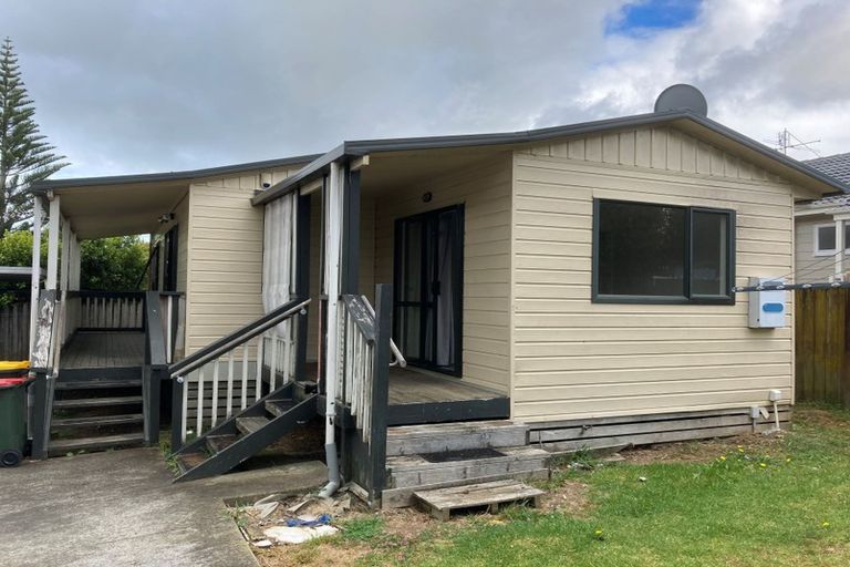 Photo of property in 5a Southview Place, Wattle Downs, Auckland, 2102