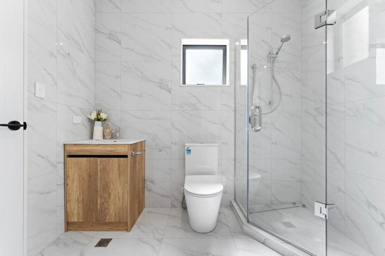 Photo of property in 31b Ludlow Terrace, Totara Vale, Auckland, 0627