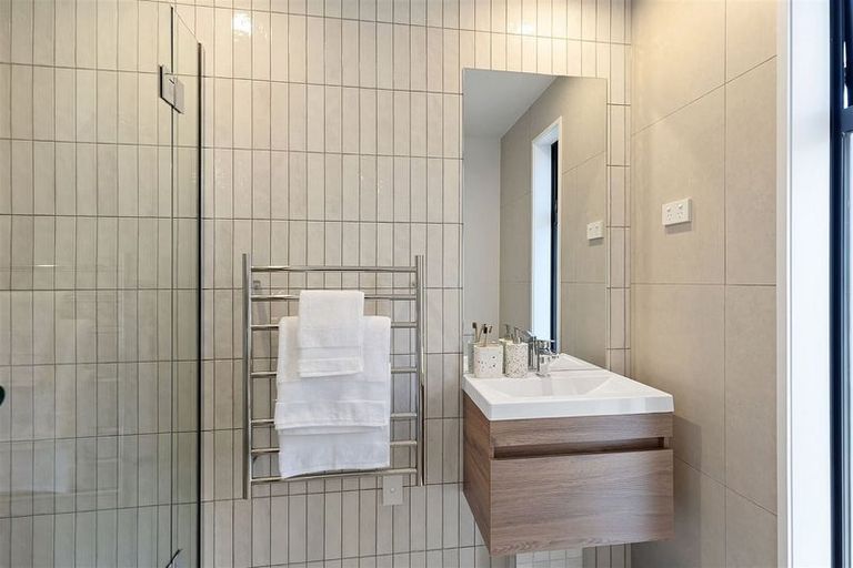 Photo of property in 83c Browns Road, St Albans, Christchurch, 8052