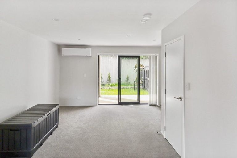 Photo of property in 8 Tima Lane, Mangere Bridge, Auckland, 2022