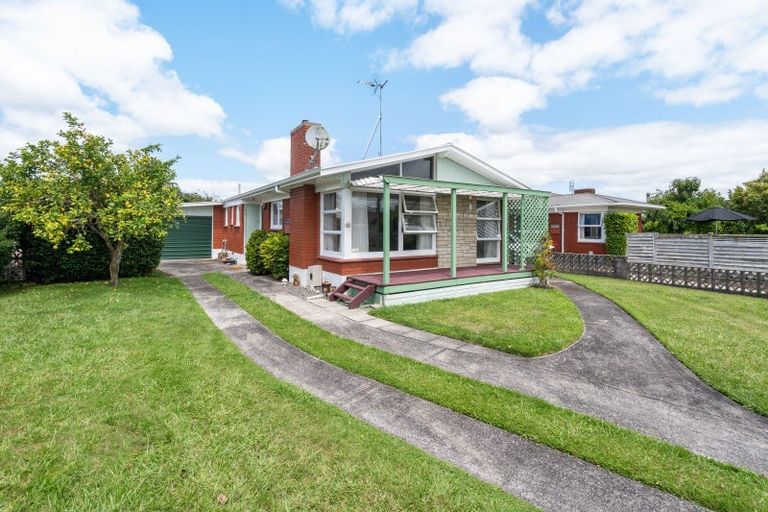 Photo of property in 10 Bowen Place, St Andrews, Hamilton, 3200