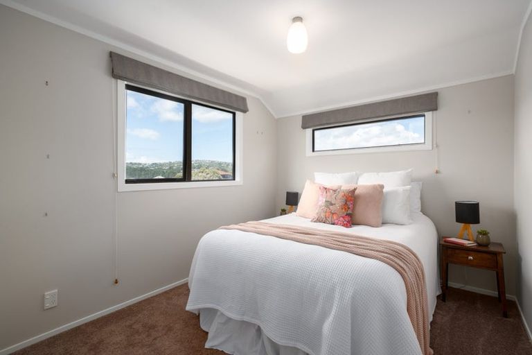 Photo of property in 14 Aintree Grove, Churton Park, Wellington, 6037