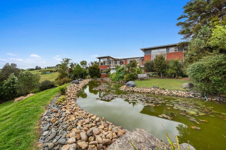 Photo of property in 15 Tudor Park Drive, Whitford, Howick, 2571