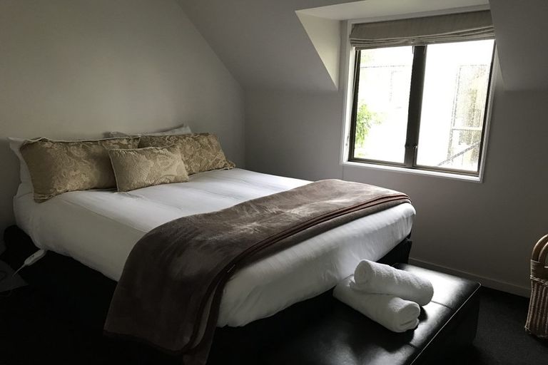 Photo of property in 4i Aubrey Street, Akaroa, 7520