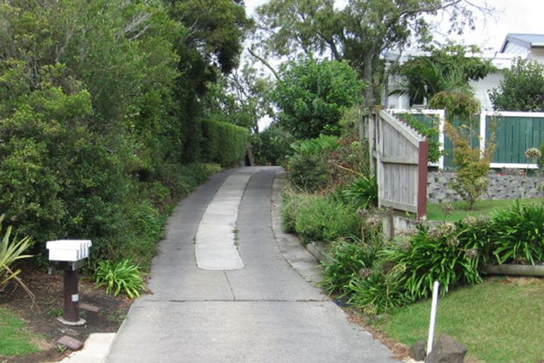 Photo of property in 1/79a Colwill Road, Massey, Auckland, 0614