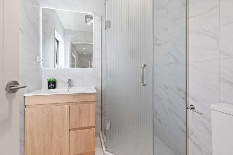 Photo of property in 4a Ringi Lane, Orewa, 0931
