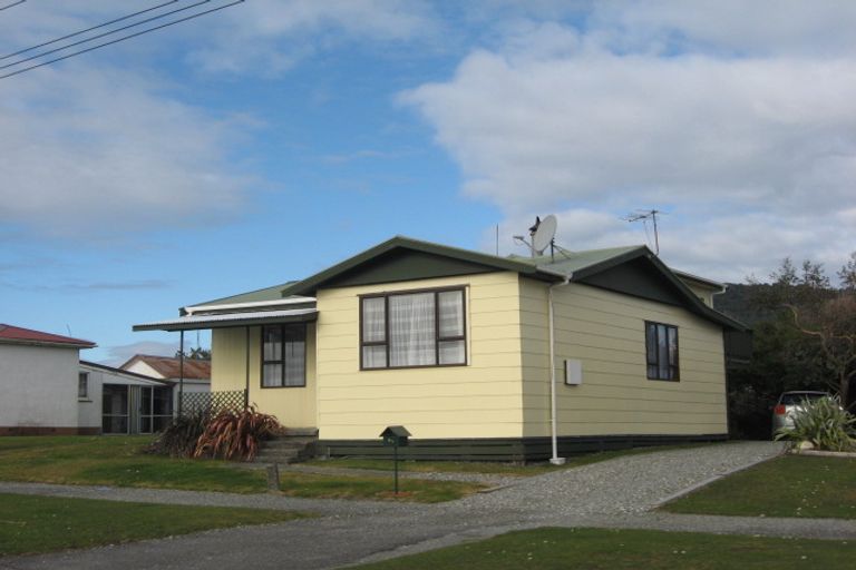 Photo of property in 57 Packers Quay, Blaketown, Greymouth, 7805