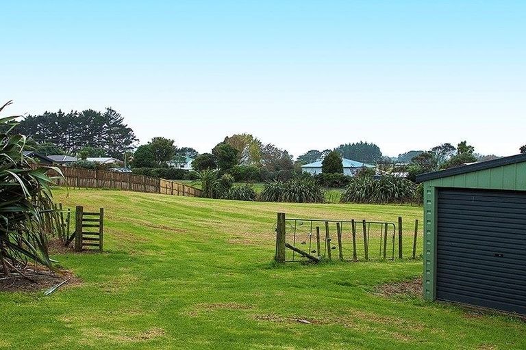 Photo of property in 11 Matakawau Road, Awhitu, Waiuku, 2684