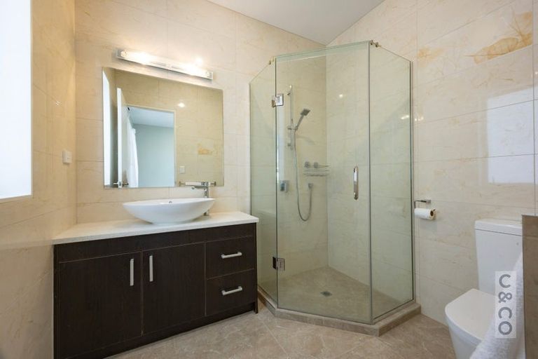 Photo of property in 23 Turpin Road, Riverhead, 0820