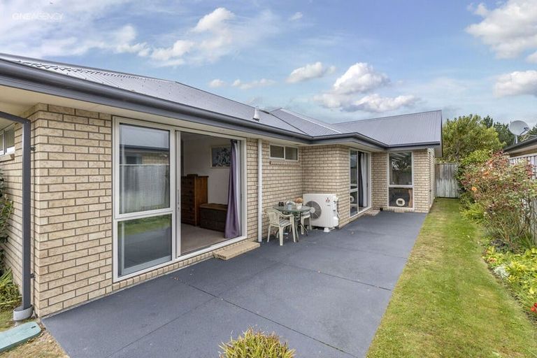 Photo of property in 12 Hakatere Road, Pegasus, 7612