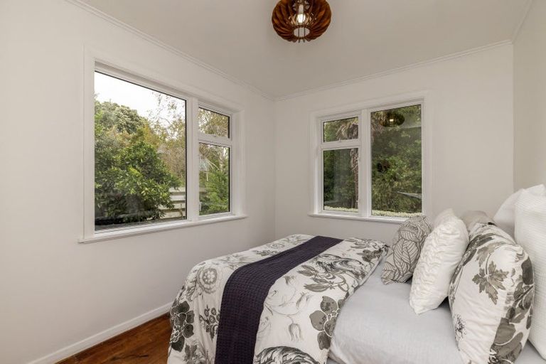 Photo of property in 121 Matai Road, Raumati South, Paraparaumu, 5032